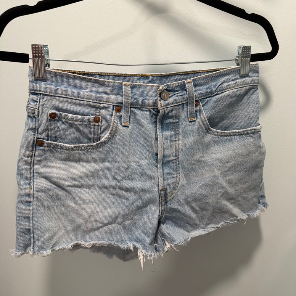 Levi's 501 Original Shorts Size 27 Light Wash Blue High Waisted Raw Hem Denim